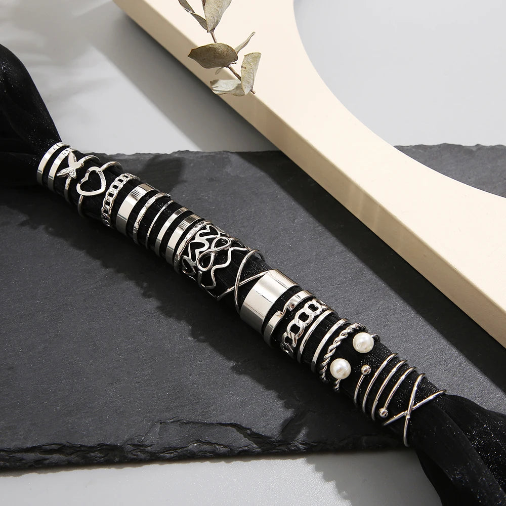 Everly 22 Sets of Rings